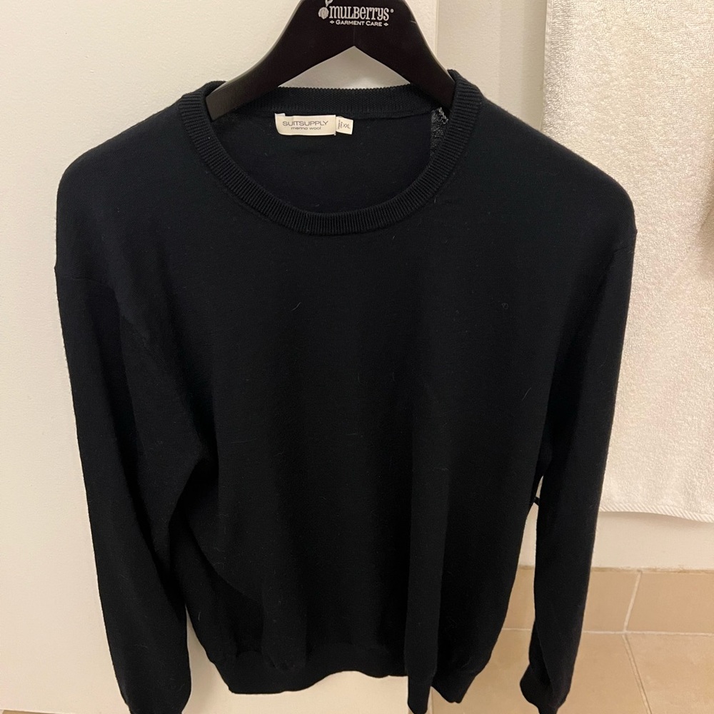 Suitsupply Black Crewneck Sweater